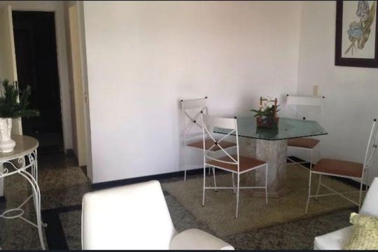 Sala de apartamento para alugar com 2 quartos, 90m² em Pituba, Salvador
