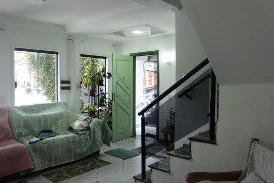 Sala  de casa para alugar com 3 quartos, 250m² em Jardim Dourado, Guarulhos