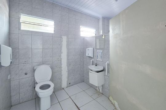 Banheiro  de casa para alugar com 6 quartos, 588m² em Cidade Miramar, São Bernardo do Campo