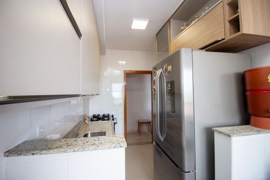 Cozinha e Área de Serviço de apartamento à venda com 2 quartos, 69m² em Alvorada, Contagem