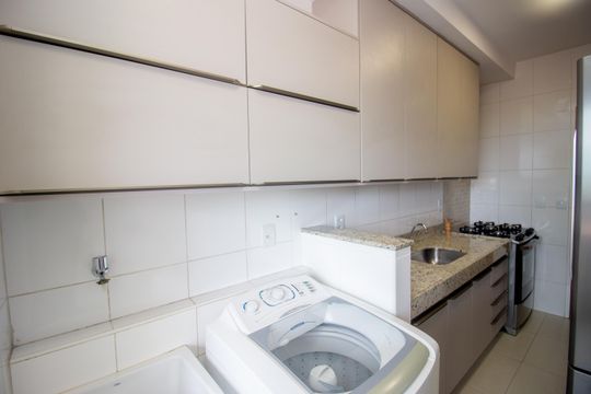 Cozinha e Área de Serviço de apartamento à venda com 2 quartos, 69m² em Alvorada, Contagem