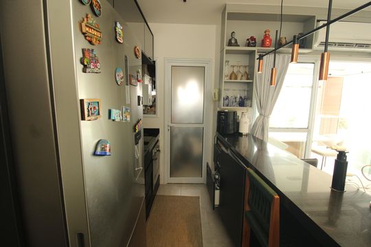 Cozinha de apartamento para alugar com 1 quarto, 45m² em Vila Mariana, São Paulo