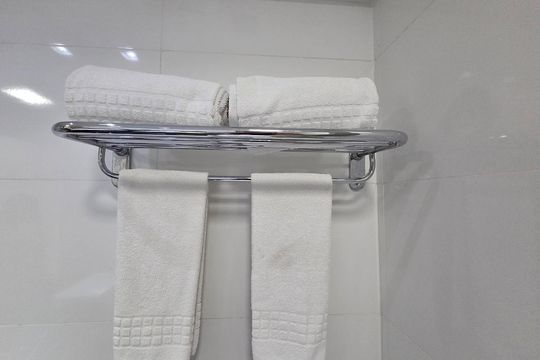 Banheiro de apartamento à venda com 1 quarto, 25m² em Nova Suíça, Belo Horizonte