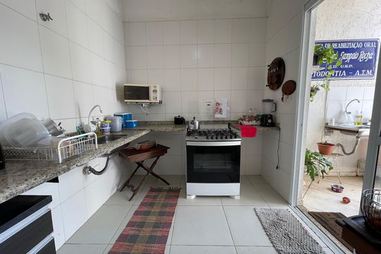 Cozinha de casa à venda com 3 quartos, 120m² em Vila Sonia, São Paulo