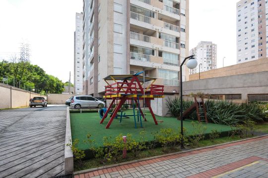Apartamento à venda com 2 quartos, 42m² em Sítio da Figueira, São Paulo