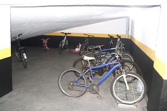 Bicicletário de kitnet/studio para alugar com 1 quarto, 29m² em Bela Vista, São Paulo