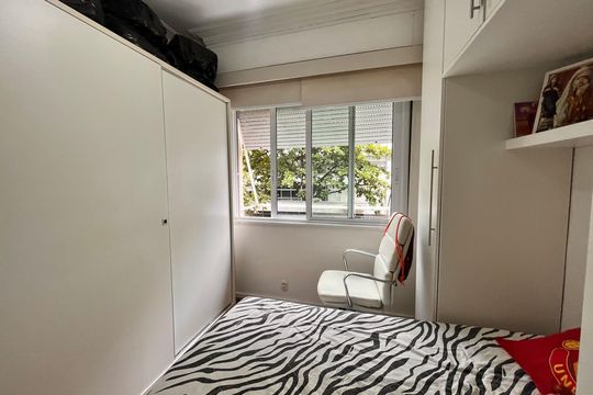 Quarto 2 de apartamento à venda com 3 quartos, 130m² em Copacabana, Rio de Janeiro