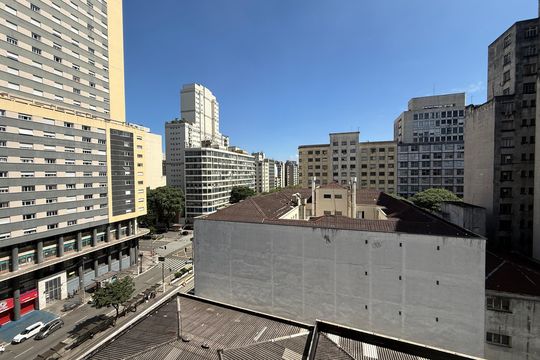 Vista Quarto de kitnet/studio para alugar com 1 quarto, 26m² em República, São Paulo