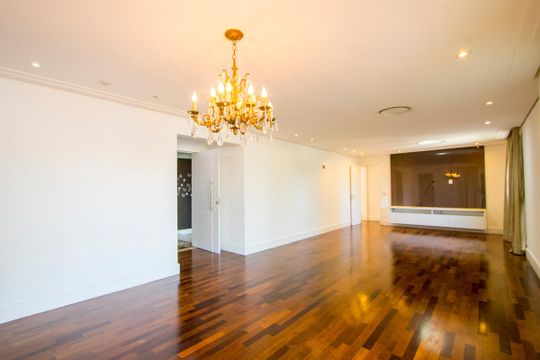 Sala de apartamento para alugar com 3 quartos, 177m² em Campestre, Santo André
