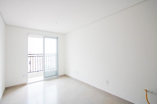 Sala de apartamento à venda com 2 quartos, 40m² em Vila Eldizia, Santo André