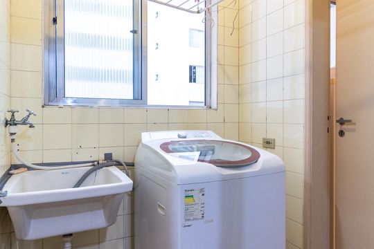 Área de Serviço de apartamento para alugar com 3 quartos, 79m² em Vila Progredior, São Paulo