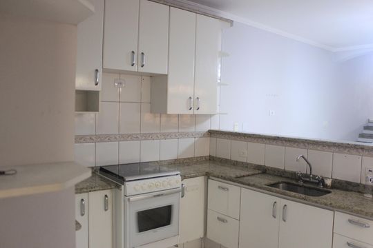 Cozinha de casa para alugar com 5 quartos, 278m² em Jardim Zaira, Guarulhos