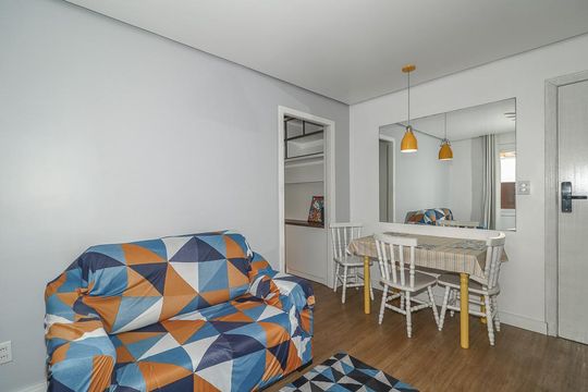 Sala de apartamento para alugar com 2 quartos, 60m² em Moinhos de Vento, Porto Alegre