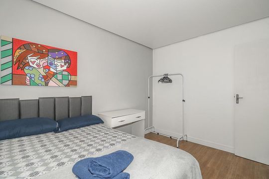 Quarto 2 de apartamento para alugar com 2 quartos, 60m² em Moinhos de Vento, Porto Alegre