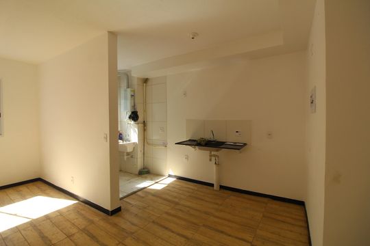 Cozinha de apartamento para alugar com 2 quartos, 43m² em Taquara, Rio de Janeiro