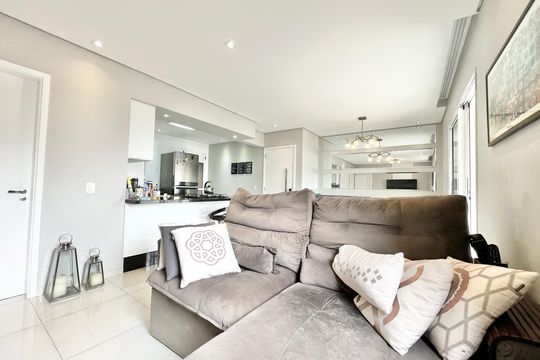 Sala de apartamento à venda com 2 quartos, 78m² em Jardim Pereira Leite, São Paulo