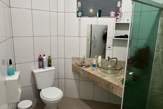 Banheiro de casa para alugar com 3 quartos, 200m² em Parque das Américas, Mauá