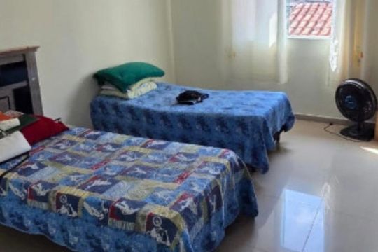 Casa para alugar com 3 quartos, 200m² em Parque das Américas, Mauá