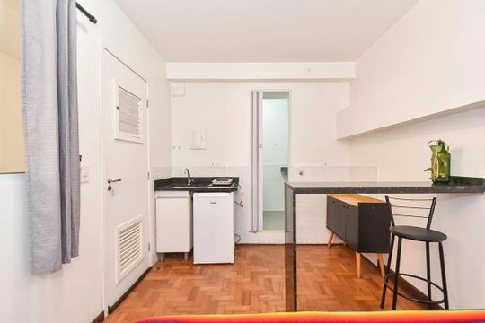 Cozinha de kitnet/studio à venda com 12 quartos, 320m² em Cambuci, São Paulo