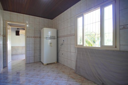 Cozinha de casa à venda com 3 quartos, 118m² em Vicentina, São Leopoldo