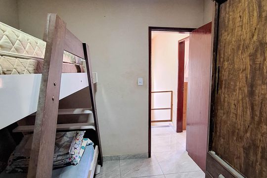 Quarto 2 de casa à venda com 3 quartos, 85m² em Sapê, Niterói