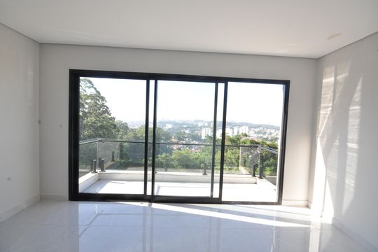 Sala de casa à venda com 4 quartos, 360m² em Vila Irmaos Arnoni, São Paulo