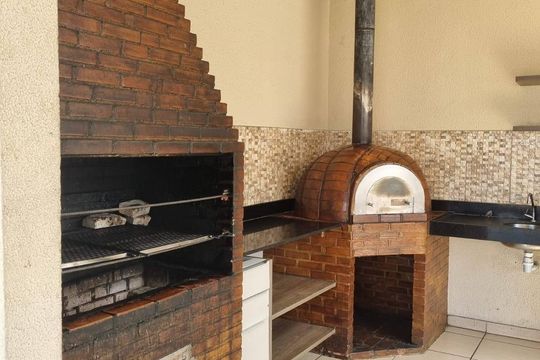 Apartamento à venda com 2 quartos, 55m² em Irajá, Rio de Janeiro