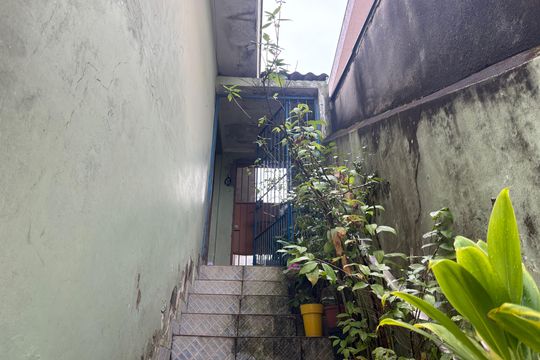Entrada de casa à venda com 4 quartos, 250m² em Parque Imperial, São Paulo