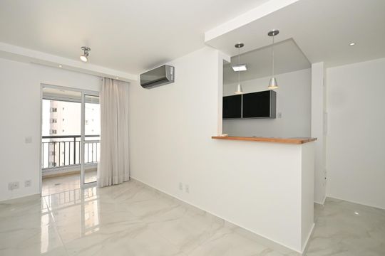 Sala de apartamento para alugar com 2 quartos, 54m² em Vila Andrade, São Paulo