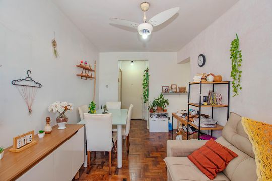 Sala de apartamento à venda com 1 quarto, 50m² em Jardim Dona Leopoldina, Porto Alegre