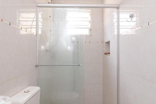 Banheiro 1 de casa à venda com 4 quartos, 120m² em Vila Ré, São Paulo