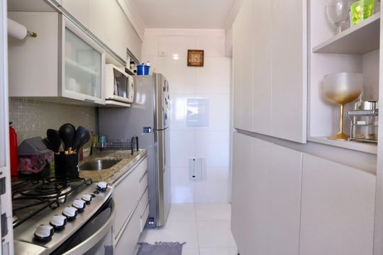 Cozinha de apartamento à venda com 2 quartos, 55m² em Alto do Pari, São Paulo