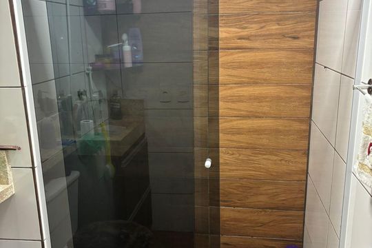 Banheiro de apartamento para alugar com 2 quartos, 52m² em Vila Cosmopolita, São Paulo