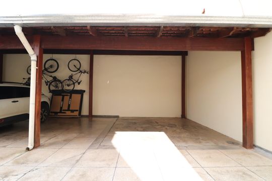 Garagens de apartamento para alugar com 3 quartos, 127m² em Fundinho, Uberlândia