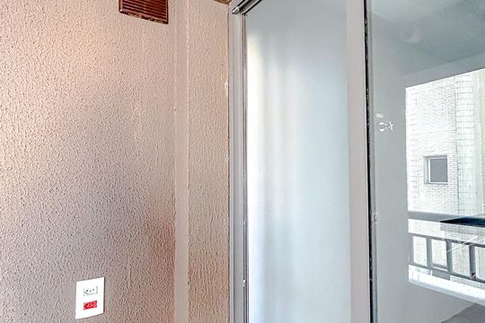 Varanda de kitnet/studio à venda com 1 quarto, 25m² em Vila Zilda, São Paulo