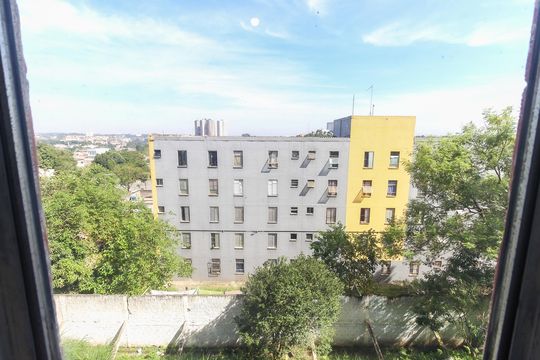 Vista do Quarto 2 de apartamento para alugar com 2 quartos, 64m² em Conjunto Habitacional Juscelino Kubitschek, São Paulo