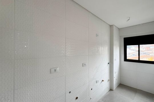 Cozinha  de apartamento à venda com 2 quartos, 55m² em Jardim Vera Cruz, São Bernardo do Campo