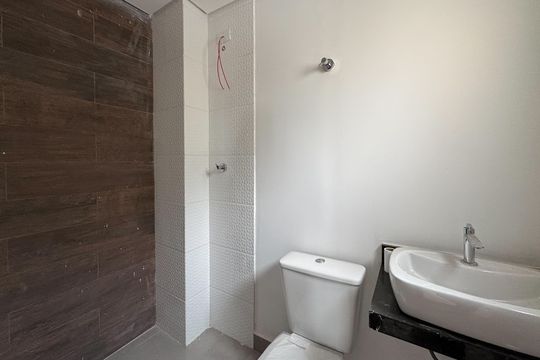 Banheiro - Suíte  de apartamento à venda com 2 quartos, 55m² em Jardim Vera Cruz, São Bernardo do Campo