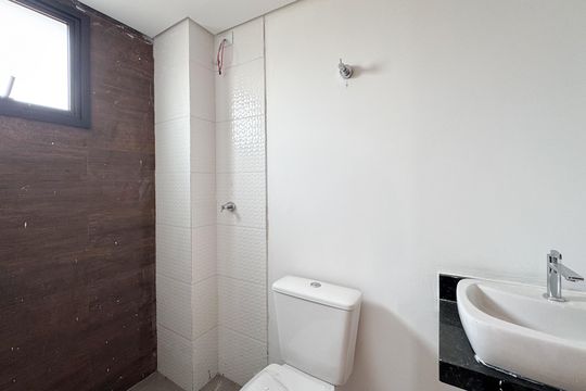 Banheiro - Suíte  de apartamento à venda com 2 quartos, 55m² em Jardim Vera Cruz, São Bernardo do Campo