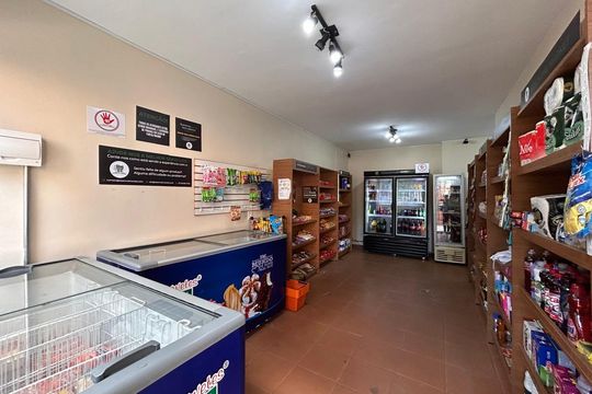 Mini Mercado  de casa à venda com 2 quartos, 74m² em Jardim Palmares (zona Sul), São Paulo