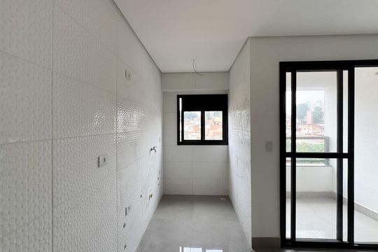 Cozinha  de apartamento à venda com 2 quartos, 55m² em Jardim Vera Cruz, São Bernardo do Campo