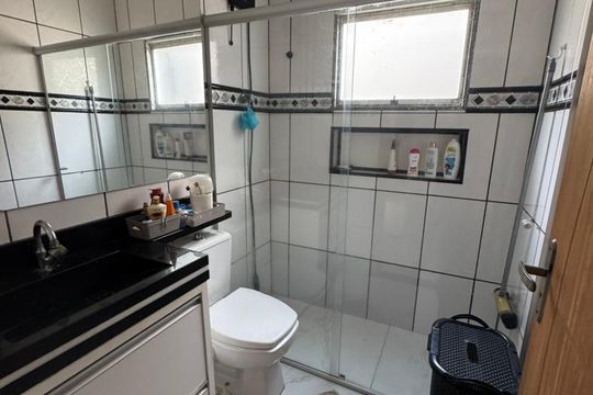 Banheiro de casa à venda com 2 quartos, 417m² em Vila Mimosa, Campinas