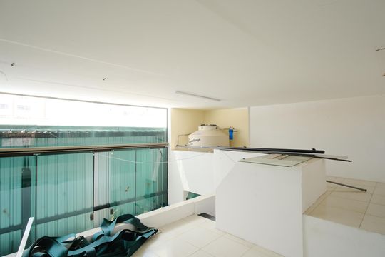Casa à venda com 3 quartos, 280m² em Vila Carrão, São Paulo