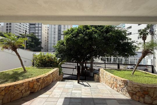 Fachada de apartamento para alugar com 2 quartos, 92m² em Vila Alzira, Guarujá