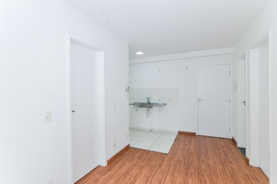 Sala de apartamento à venda com 2 quartos, 38m² em Vila Augusta, Guarulhos