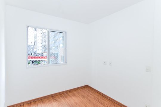 Quarto 1 de apartamento à venda com 2 quartos, 38m² em Vila Augusta, Guarulhos
