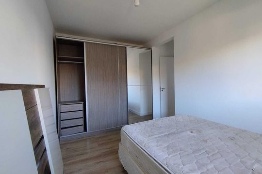 Quarto 2 de apartamento para alugar com 2 quartos, 55m² em Vila Nova, Novo Hamburgo
