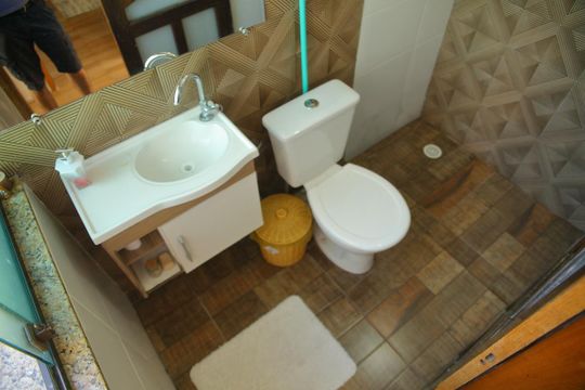 Banheiro casa 1  de casa à venda com 2 quartos, 380m² em Nova Petrópolis, São Bernardo do Campo