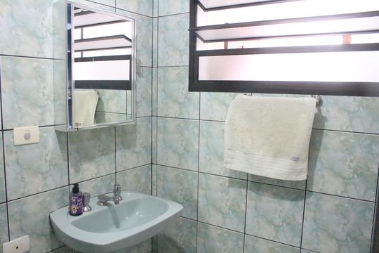 Banheiro 2 de casa à venda com 4 quartos, 200m² em Vila Palmares, São Caetano do Sul