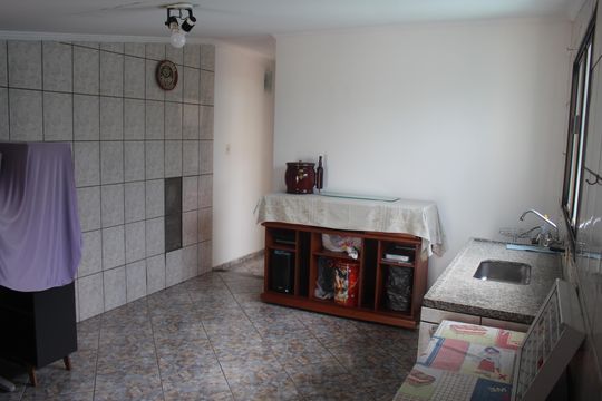 Cozinha 2 de casa à venda com 4 quartos, 200m² em Vila Palmares, São Caetano do Sul